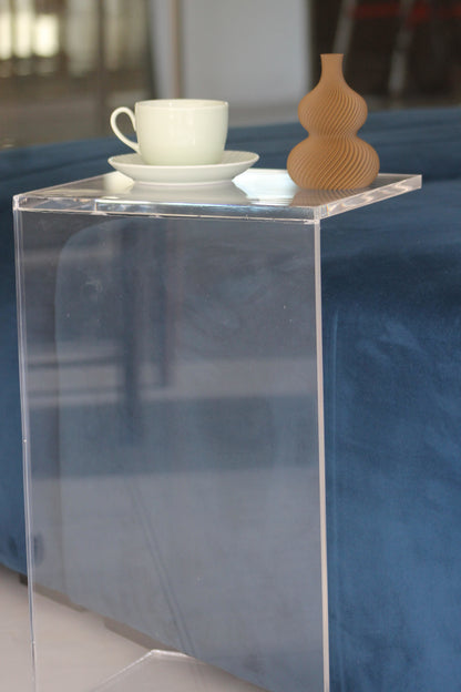 Mesa Lateral em Acrílico 20 mm | Authentic Home Decor