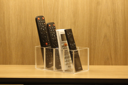 Porta Controle Mod. 2 em Acrílico Transparente | Authentic Home Decor