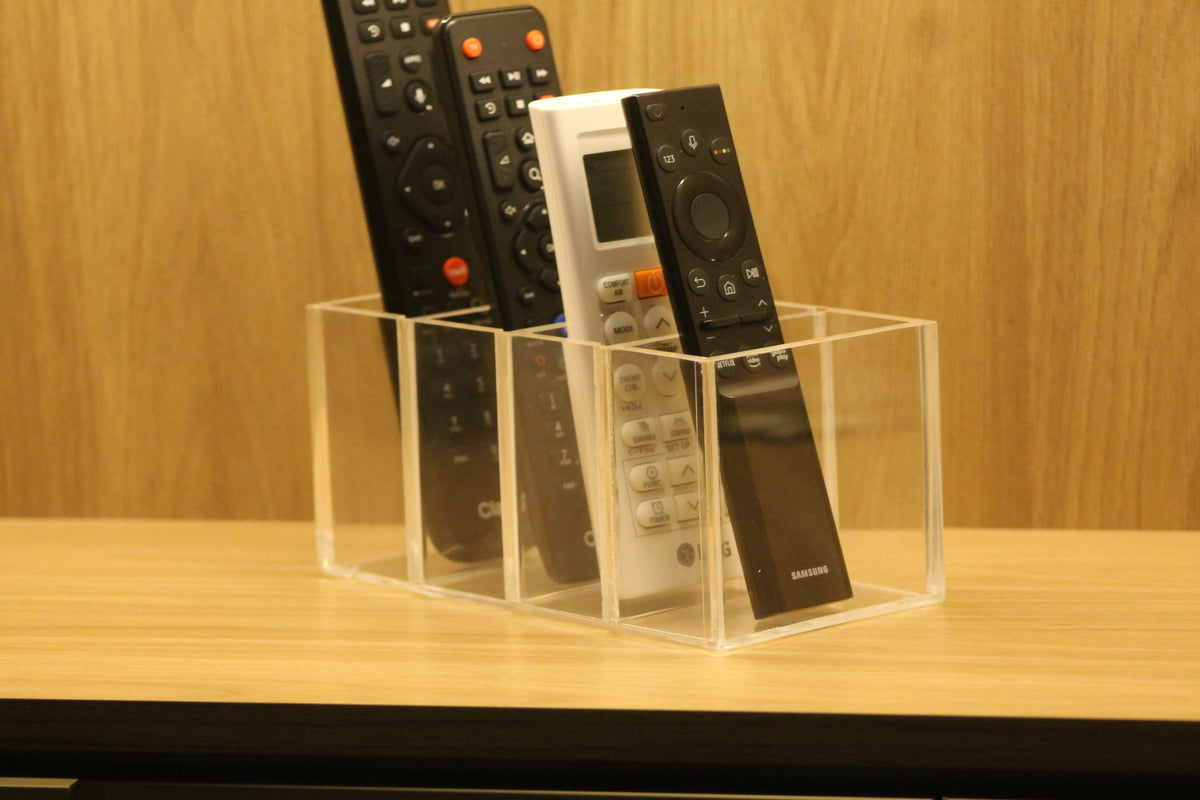 Porta Controle Mod. 2 em Acrílico Transparente | Authentic Home Decor