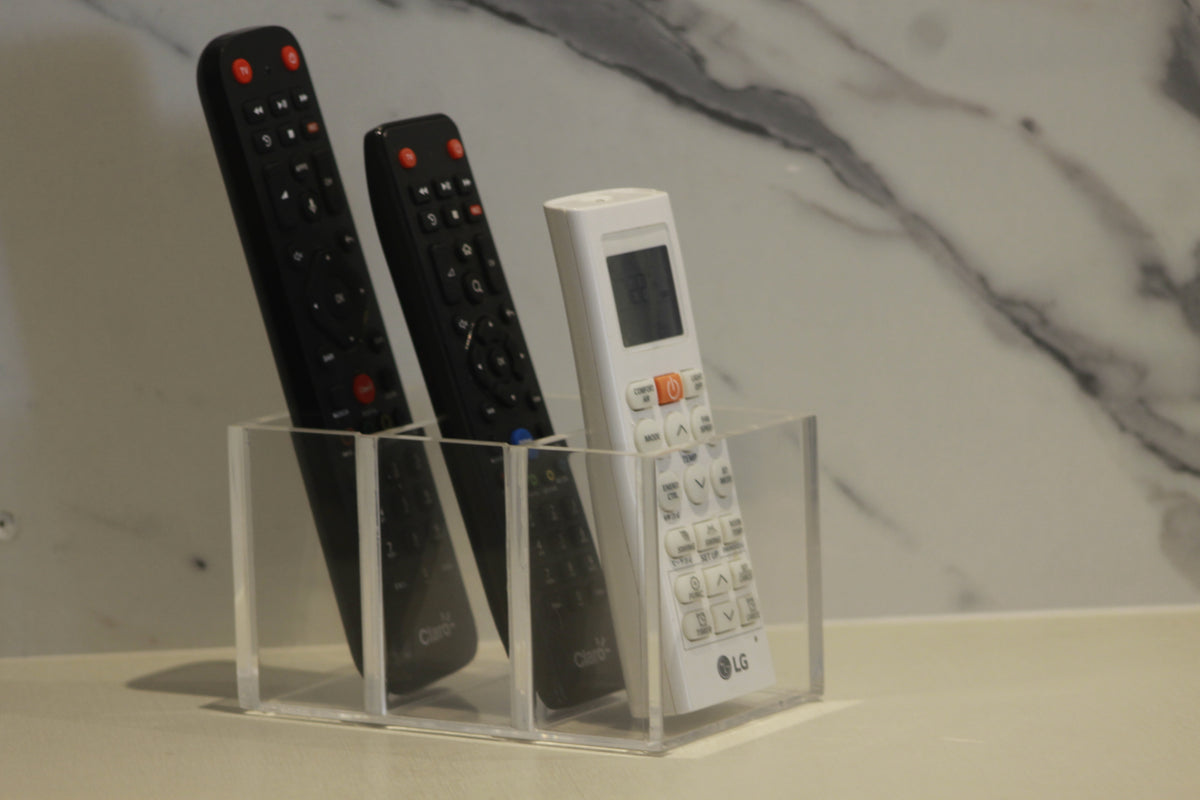 Porta Controle Mod. 1 em Acrílico Transparente | Authentic Home Decor