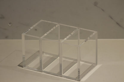 Porta Controle Mod. 1 em Acrílico Transparente | Authentic Home Decor